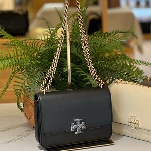 Black Leather Chain Shoulder Bag